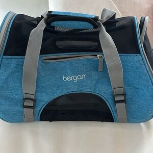Coastal Pet Bergan Comfort Carrier - Heather Bermuda Large (19 x 10 x 13 Inches)